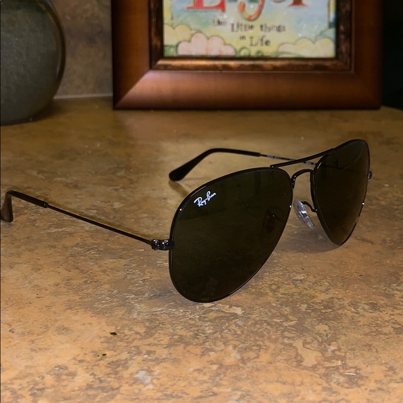 Raybans - Picture 3 of 7